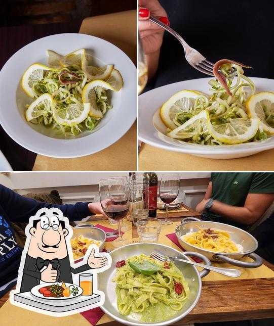 Cibo al Come 'na Vorta Pasta e Vino - Largo Arenula