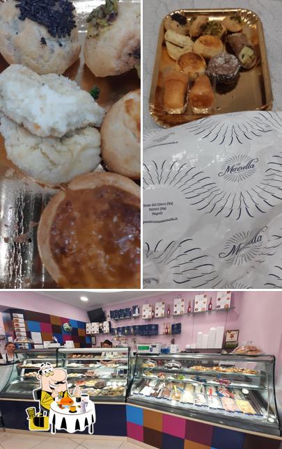 La immagine di cibo e esterno da Pasticceria Mennella