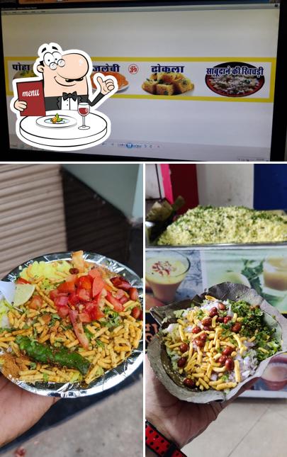 Food at Agarwal poha Center