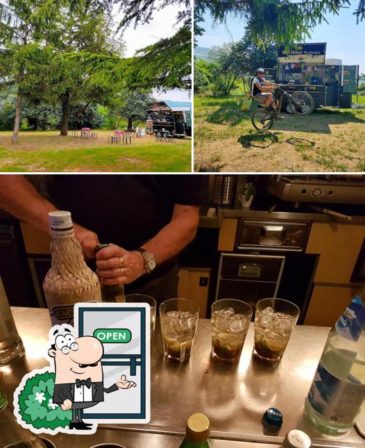 Tra le varie cose da Bio bar bottega cucina cimbra si possono trovare la esterno e bancone da bar