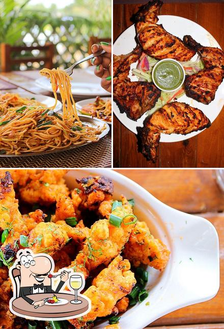 Food at OASIS family resturant Baramati