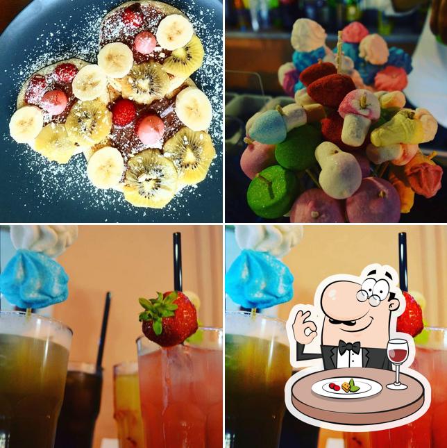 Tra le diverse cose da La Tana del Goloso si possono trovare la cibo e bevanda
