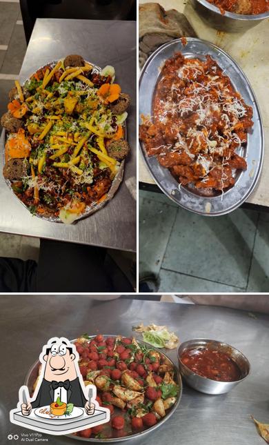 Food at Sai Dhaba ( since 1991) best dhaba in bhiwandi