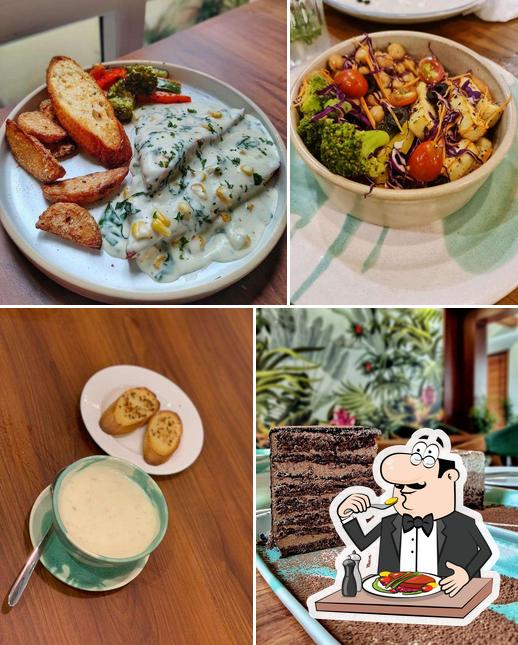 Meals at The Mayflower