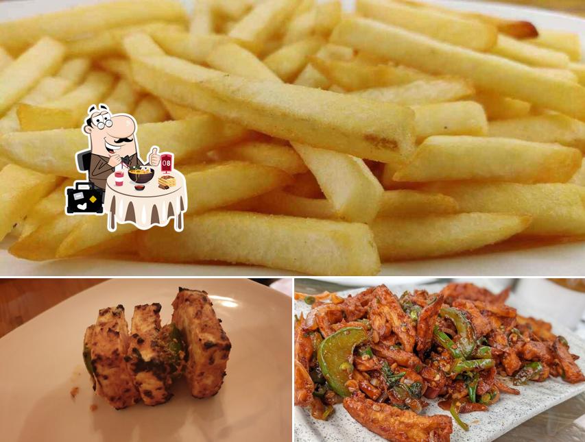 Meals at De Parathzzaa cafe