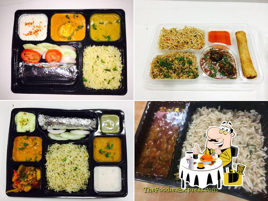 Food at HELLO MEAL