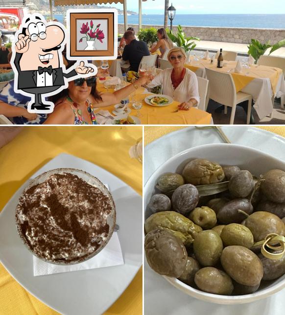 Gli interni di Ristorante Pizzeria Capitano Uncino Giardini Naxos