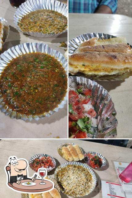 Food at Vishal Omelette Center