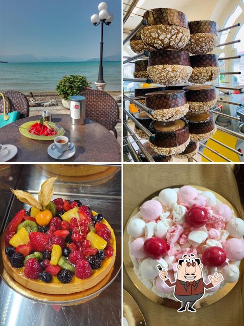 Platti al Caffetteria Pasticceria Bistrot La Fenice