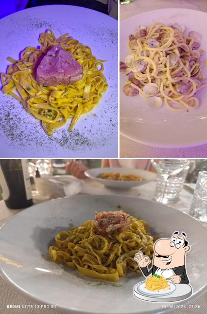 Spaghetti alla carbonara al Embassy