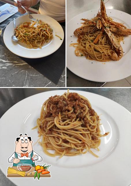 Spaghetti alla bolognese al Fusion restaurant Lin
