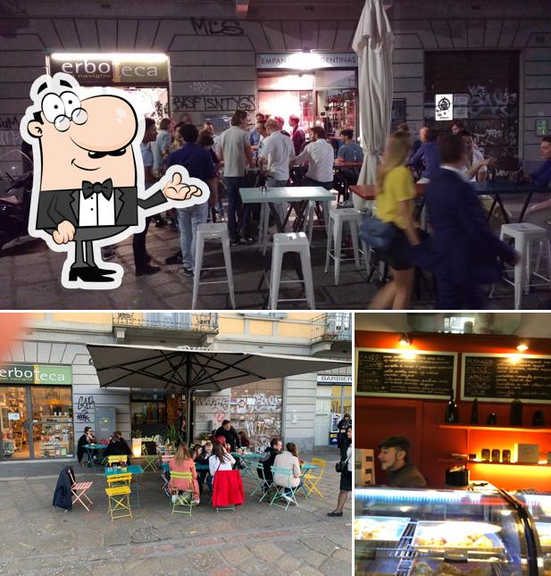 Gli interni di Tropical Bar Naviglio