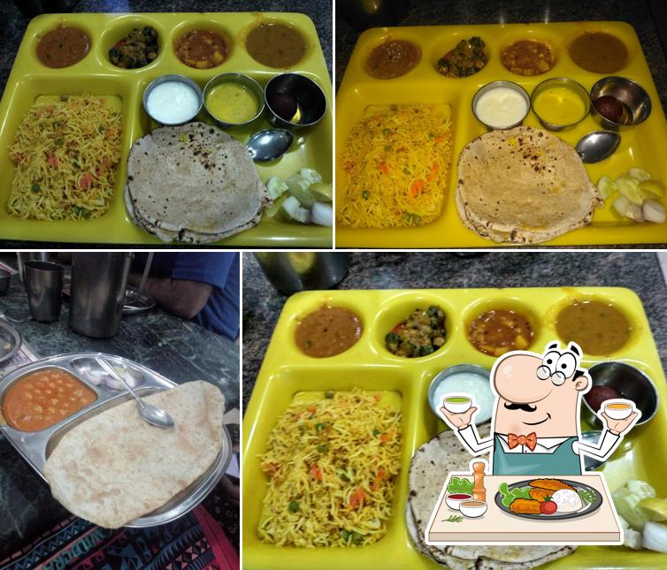 Food at Agrawal Bhojnalaya