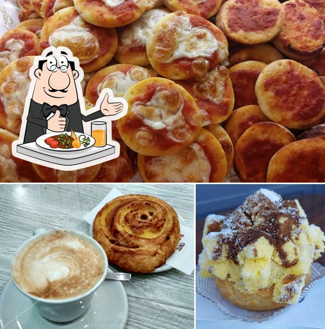 Platti al Pasticceria Caffetteria panetteria del teatro