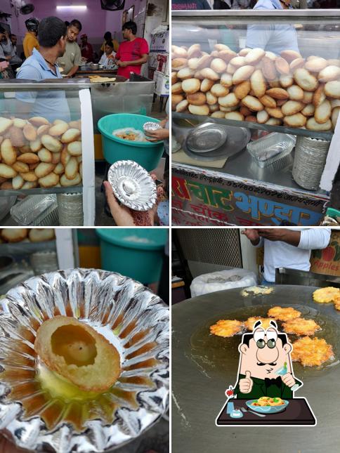 Meals at Agra Chaat Bhandar