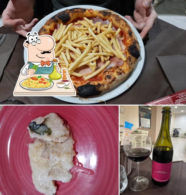 Platti al Ristorante pizzeria ai portici