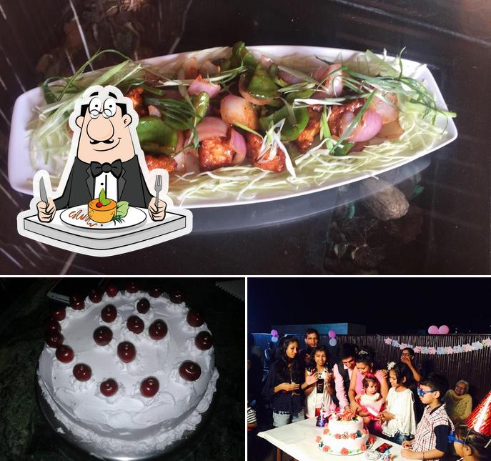Food at Uptown - Rooftop Cafe - Party Place