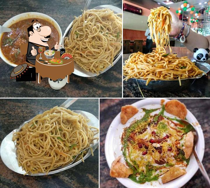 Food at Bholey Da Dhaba
