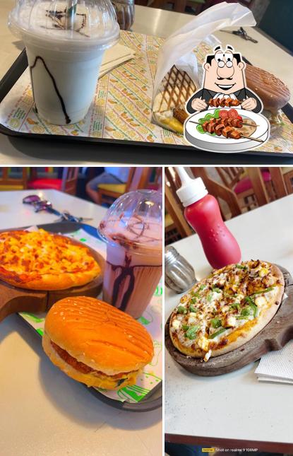 Food at Hey Foodies