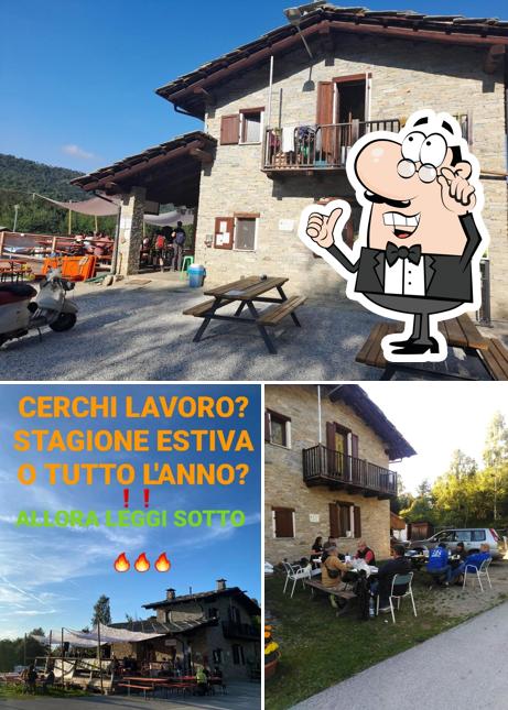La immagine di interni e cibo da Dusman Pian Pietro
