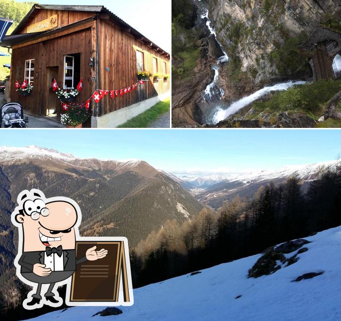 Puoi goderti l'aria fresca da seduto all'esterno di Jenisberger Gässälibeiz