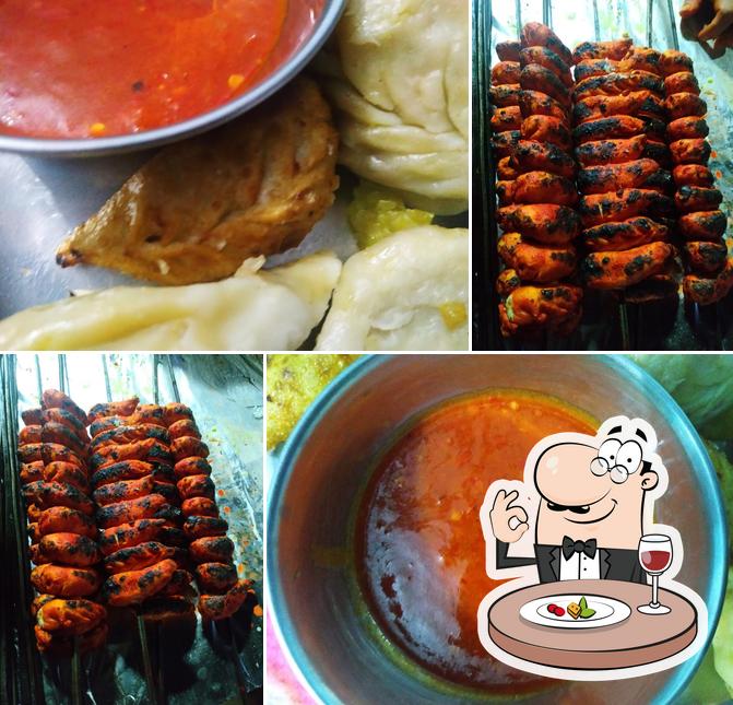 Food at Shri Ji Chinese Fast Food Center