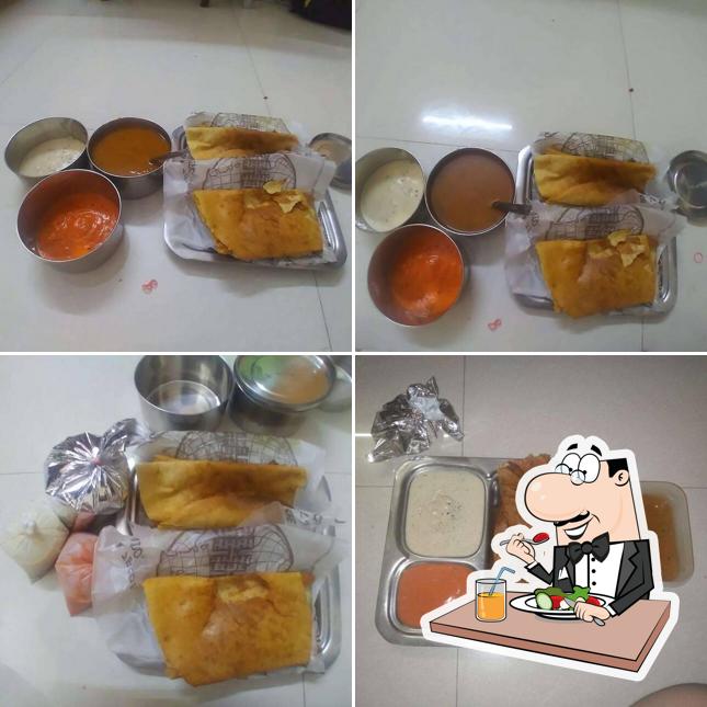 Food at VIKRAM MADRASI DOSA BOMBAY PAV BHAJI & VADA PAV