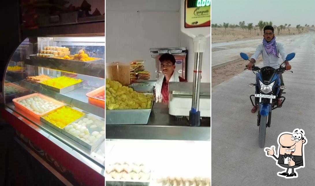 Look at the pic of जीवराज होटल