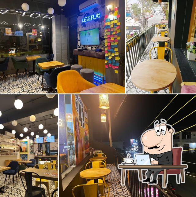 Check out how The burger company looks inside