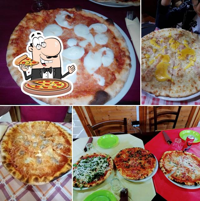 Prenditi una pizza a Shake Bisteccheria Pizzeria