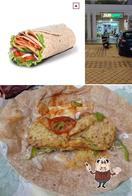 Meals at Subway Omaxe World Street