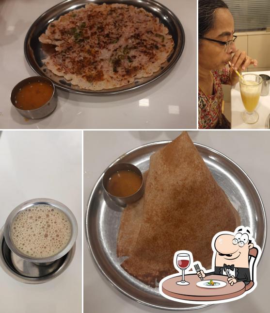 Meals at Vasantha Vihar Nileshwaram