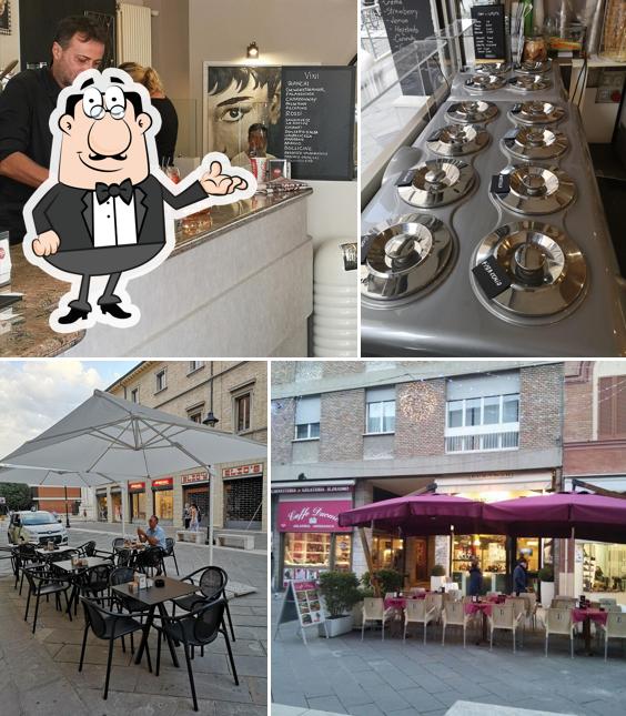 Siediti a un tavolo di Caffè Duomo - colazioni, pranzi, aperitivi e gelato