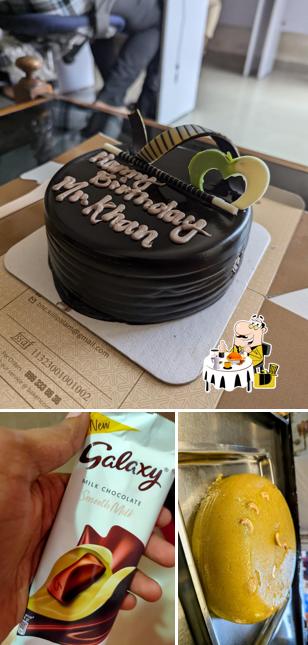 Meals at LEKSHMI BAKERY AND SWEETS