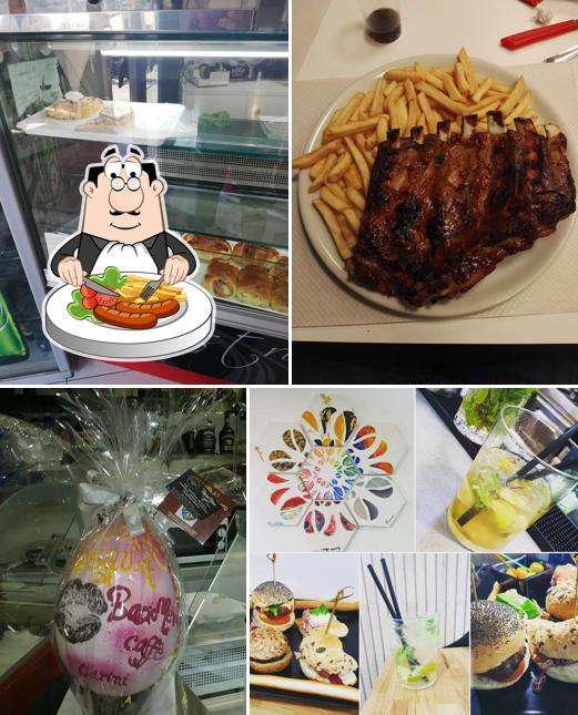 Platti al MOKITO -- BAR --