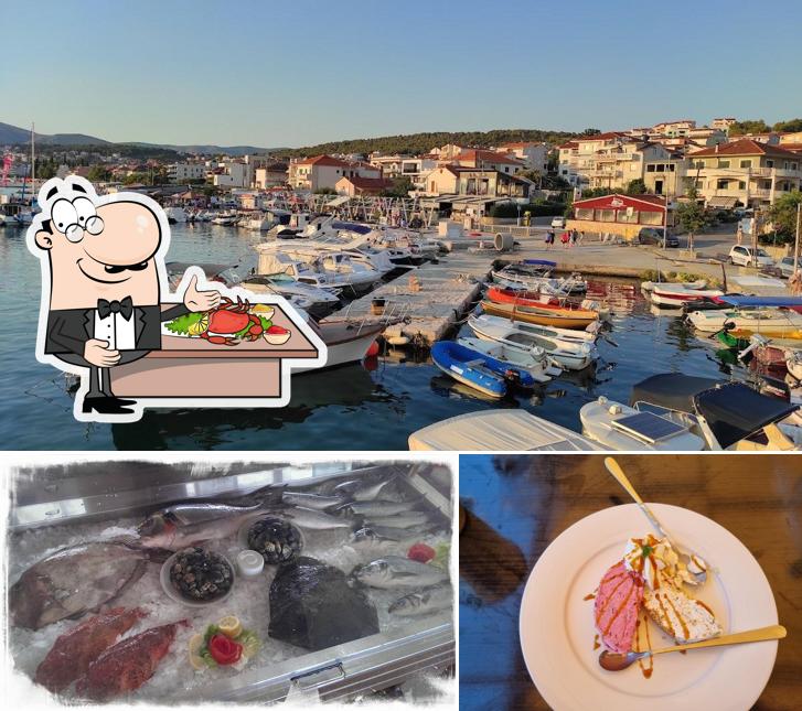 I clienti di Restaurant RARITA possono gustare diversi pasti di mare