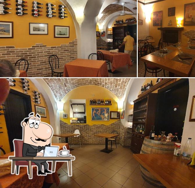 Dai un'occhiata agli interni di Ristorante Il Borgo