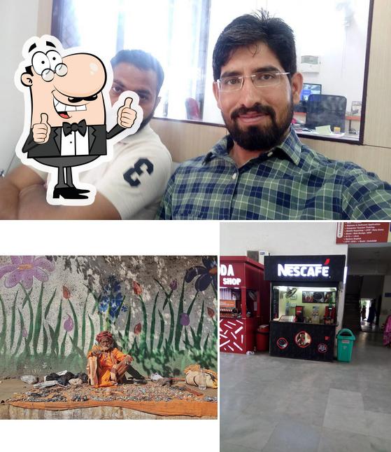 Here's a pic of Nescafe Stall Bus Station