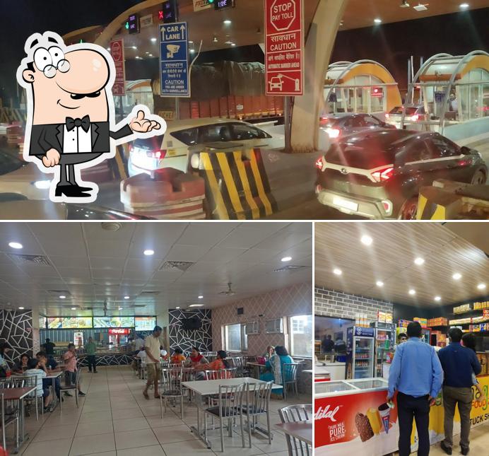 The interior of Magic Food Zone (Yamuna Expressway Cafe) 153KM RHS