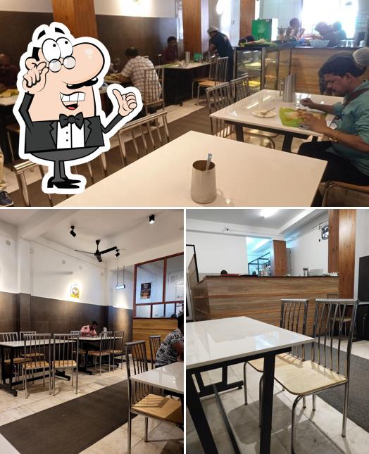 The interior of VADAKKAN PEPPER