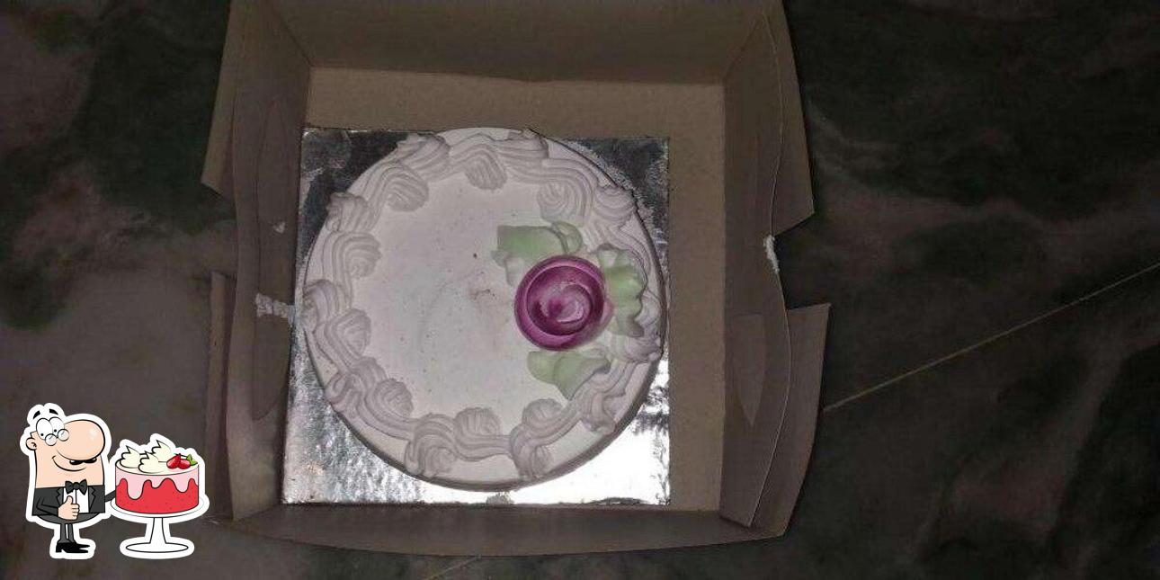 Here's an image of Delhi Cake Point