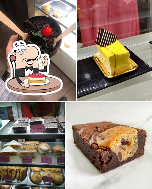 Cheesecake at Sin City Cakes And Bakes