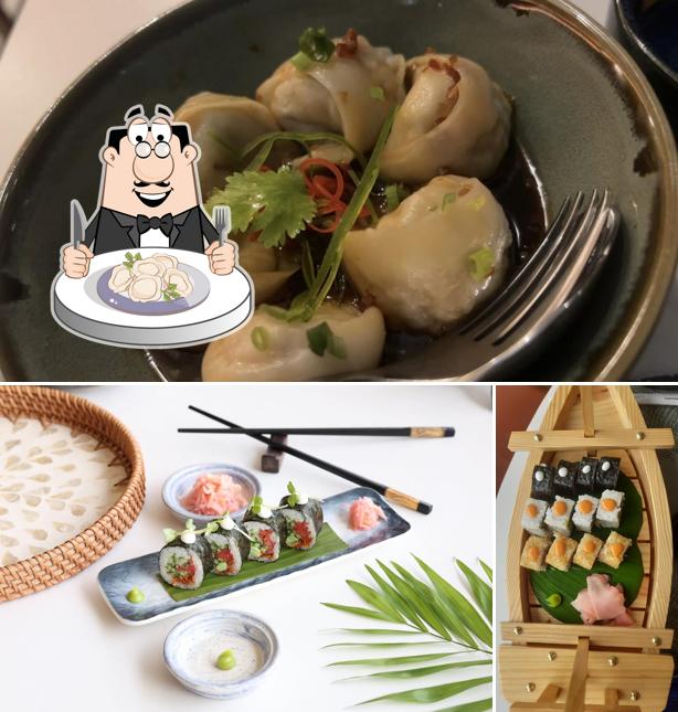 Dumplings at Tokii: Treasury Of Asian Cuisine