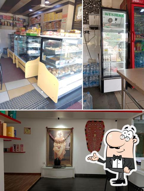 Check out how KR Bakes looks inside