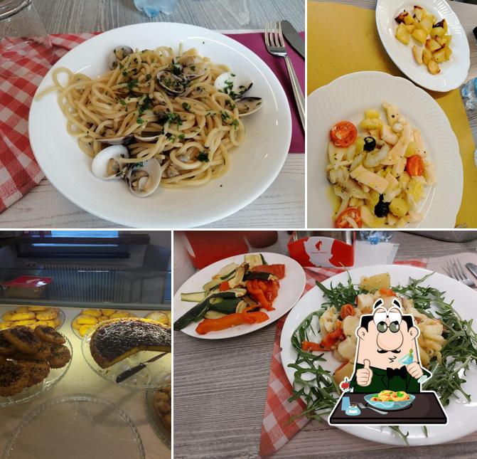 Platti al Bar Romano