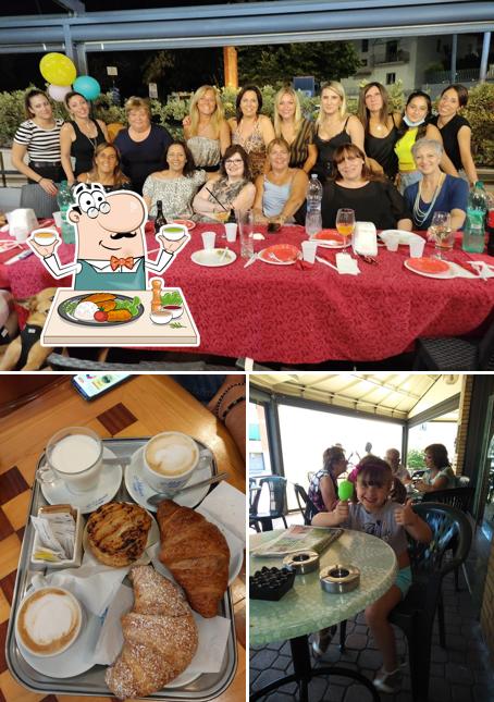 Guarda la foto che presenta la cibo e interni di Rossini Caffe' Di Elia Anna Maria