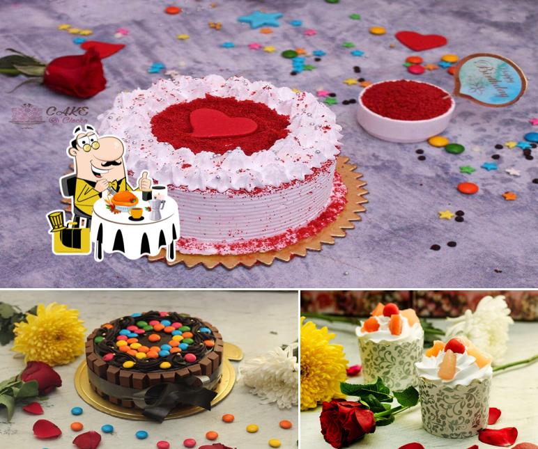 Food at Cake 'O' Clocks