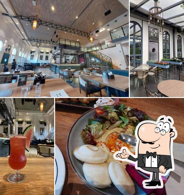 Check out how Grey Cravings looks inside