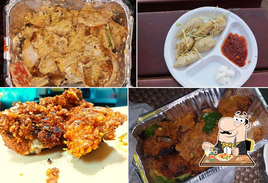 Food at Mom's Kitchen