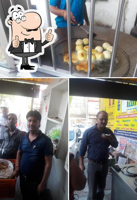 Amit Chat Bhandar